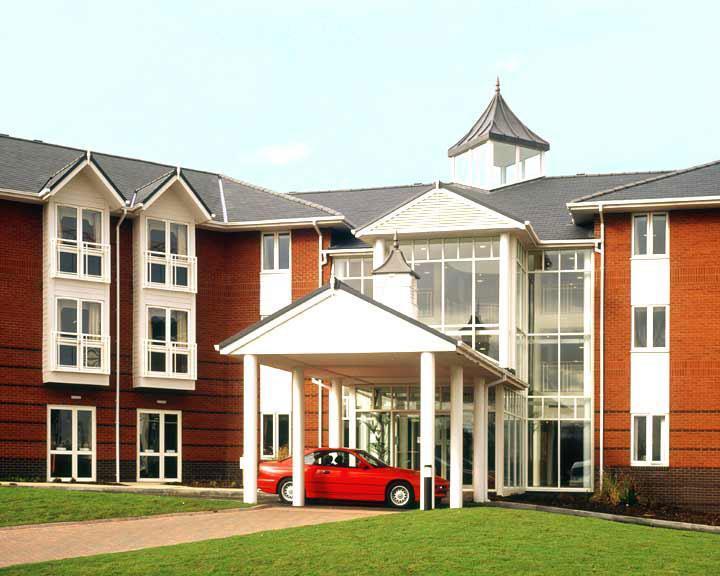 Arden Hotel And Leisure Club Бекенхил Екстериор снимка