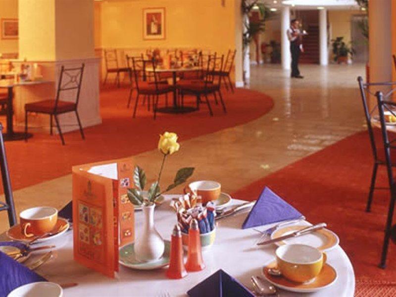 Arden Hotel And Leisure Club Бекенхил Екстериор снимка