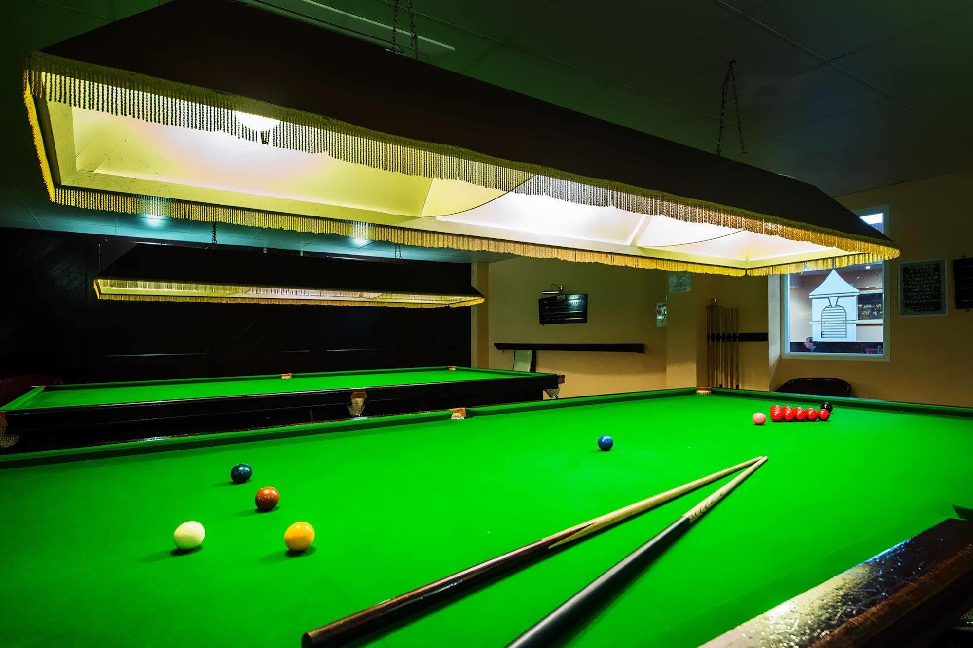 Arden Hotel And Leisure Club Бекенхил Екстериор снимка